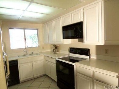 5529 Via la Mesa unit P, Laguna Woods, CA 92637 - photo 6