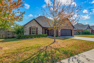 5415 Aspen, Bartlesville, OK 74006 - photo 2
