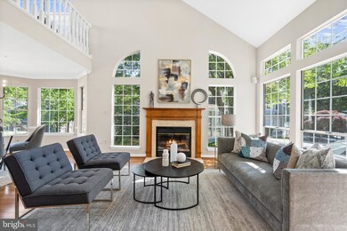 421 Fortress Way, Occoquan, VA 22192 - photo 2