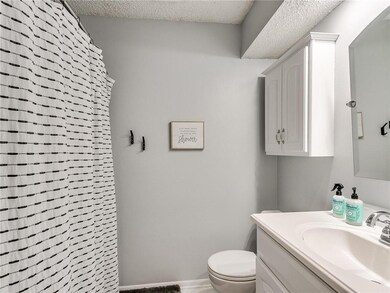 Main bathroom