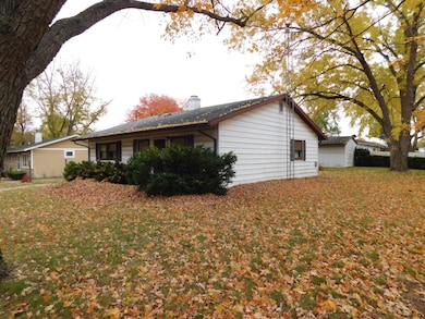 1504 Fulkerson Rd, Niles, MI 49120 - photo 2