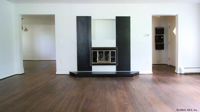 102 Williams Rd, Troy, NY 12180 - photo 4