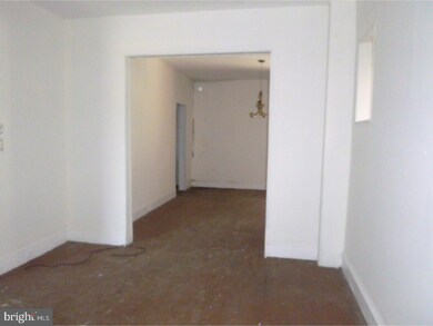 638 Greenway Ave, Darby, PA 19023 - photo 3