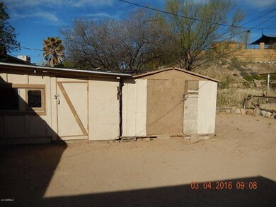 shed