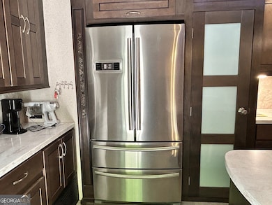 Full size refrigerator