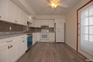 203 Olde Newburgh Dr, Newburgh, IN 47630 - photo 7