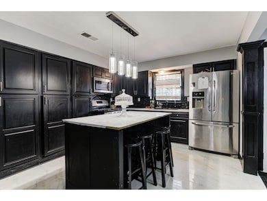 1196 Willie Mitchell Blvd, Memphis, TN 38106 - photo 6