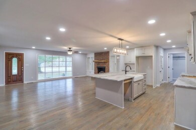 1116 Highway 130 W, Shelbyville, TN 37160 - photo 6