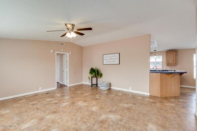 252 S 91st St Living Room