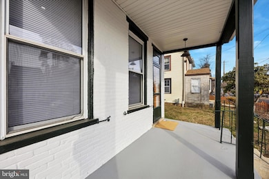 606 Vernon St, Media, PA 19063 - photo 3