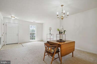 42787 Pilgrim Square, Chantilly, VA 20152 - photo 7