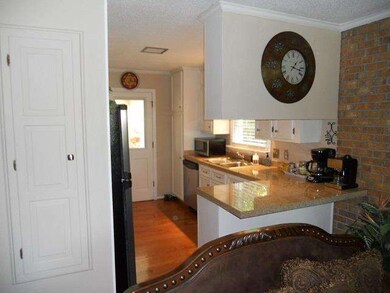 204 Mountain View Dr, Liberty, SC 29657 - photo 5