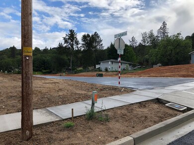 1774 Daffodil Ln, Grants Pass, OR 97526 - photo 4