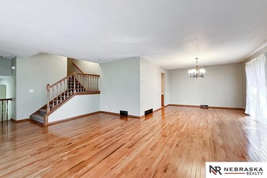 608 Martin Dr, Bellevue, NE 68005 - photo 7