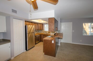 4142 N 11th #4 (3 of 19)