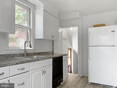 3321 Northway Dr, Parkville, MD 21234 - photo 7