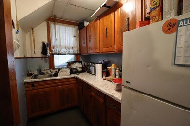 36 Roberts St, Portland, ME 04102 - photo 3