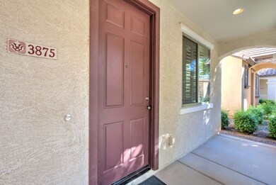 3875 E Santa Fe Ln-5
