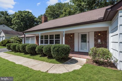 8706 Crystal Rock Ln, Laurel, MD 20708 - photo 7