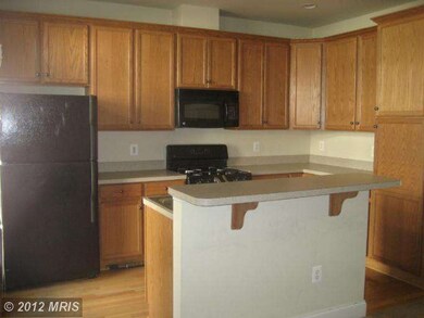 11841 Regents Park Dr, Germantown, MD 20876 - photo 5