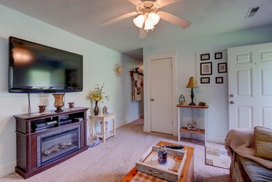 209 Long Leaf Hills Dr SE, Bolivia, NC 28422 - photo 7