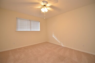 1605 W Sam Houston Pkwy S, Houston, TX 77042 - photo 6