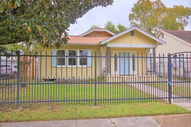 1127 Walling St unit 2, Houston, TX 77009 - photo 4