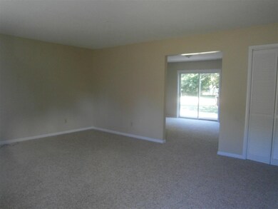 404 Tower Dr, Jacksonville, NC 28546 - photo 3