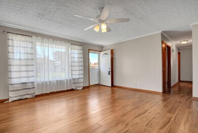 4486 Wetmore Rd E, Columbus, OH 43224 - photo 3