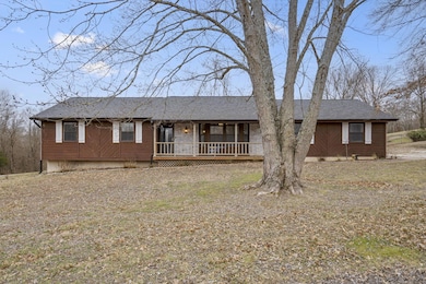 1552 W Oak Ridge Ct, Nixa, MO 65714 - photo 2