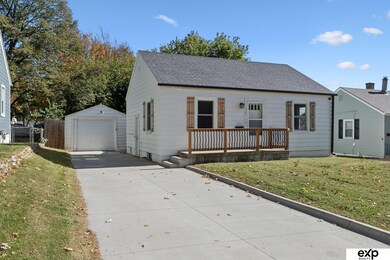 1347 S 51st Ave, Omaha, NE 68106 - photo 2