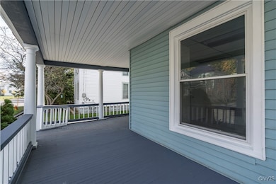 827 Ann St, Watertown, NY 13601 - photo 3