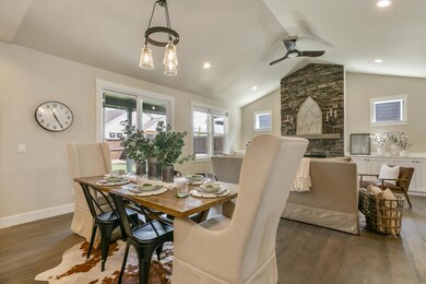 4355 SW Badger Creek Dr, Redmond, OR 97756 - photo 7