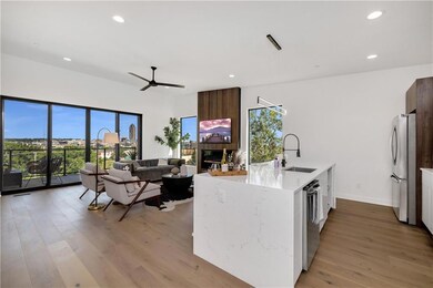 550 Indianola Rd unit 5, Des Moines, IA 50315 - photo 4