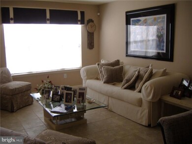 661 E Chancery Ln unit 50, Galloway, NJ 08205 - photo 5