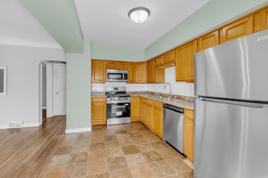 1250 Mcknight Rd N, Saint Paul, MN 55119 - photo 6