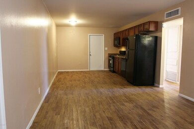825 E Alice Ave unit C, Phoenix, AZ 85020 - photo 3