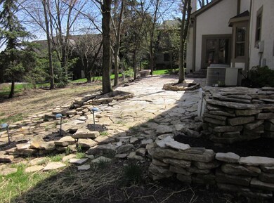 02 WERNER BACK PATIO
