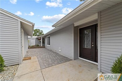 115 Chatham Dr unit C, Monroe Township, NJ 08831 - photo 3