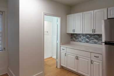 144 Salem St unit 2, Boston, MA 02113 - photo 6