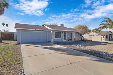 15852 N 19th St-1