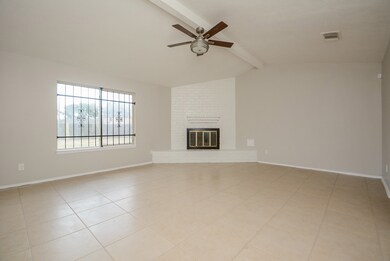 3654 Abinger Ln, Houston, TX 77088 - photo 4