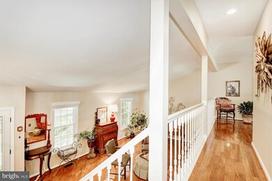 13459 Stream Valley Dr, Chantilly, VA 20151 - photo 6