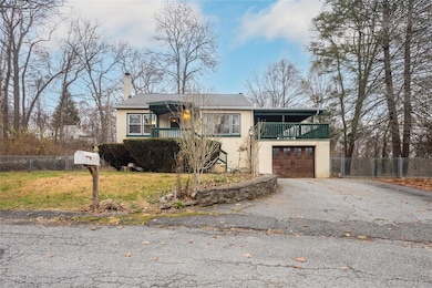 7 Venice Rd, Patterson, NY 12563 - photo 2