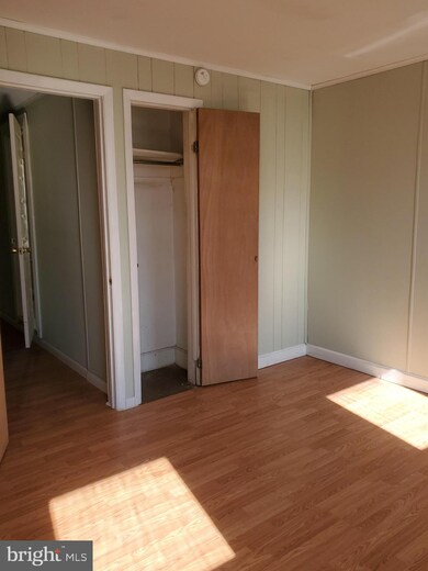 1009 Perry St, Reading, PA 19604 - photo 6