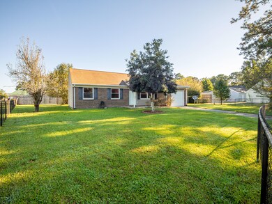 507 Haddock Ct, Jacksonville, NC 28546 - photo 2