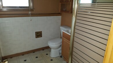 2615 W Cheyenne Rd, Waukegan, IL 60087 - photo 4