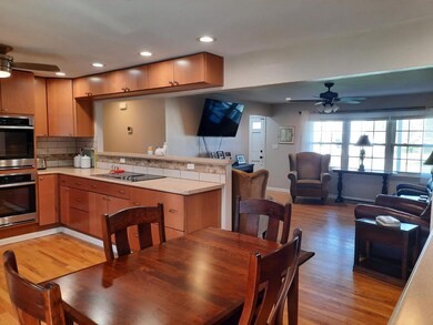 746 Bourbon St, Blanchester, OH 45107 - photo 6