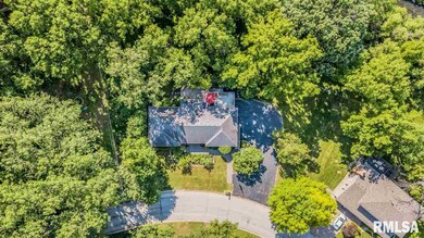 12 Oakbrook Dr, Bettendorf, IA 52722 - photo 3