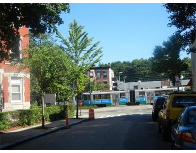 5 Ayr Rd, Brighton, MA 02135 - photo 3